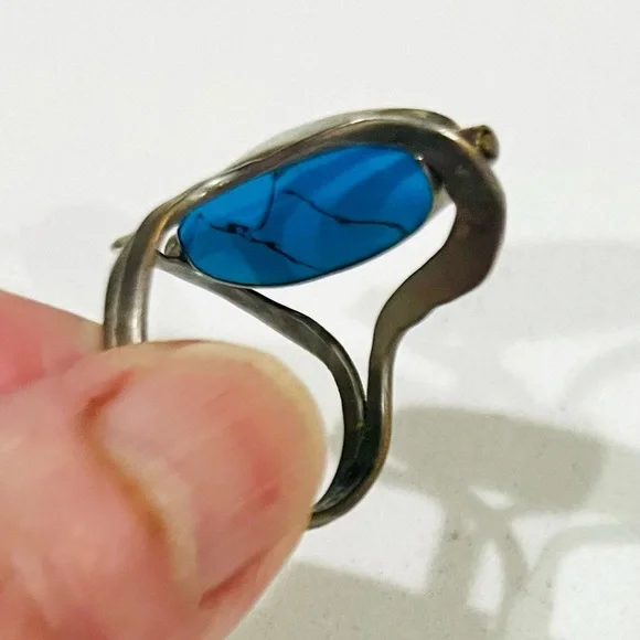 RARE VTG Reversible Artisan Ring, Tibetan Silver,Dual Turquoise Cabochons, Sz 9 - Picture 5 of 11
